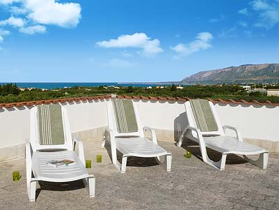 On the roof terrace of holiday home Casa Tannura in Balestrate On the roof terrace of holiday home Casa Tannura in Balestrate in Sicily